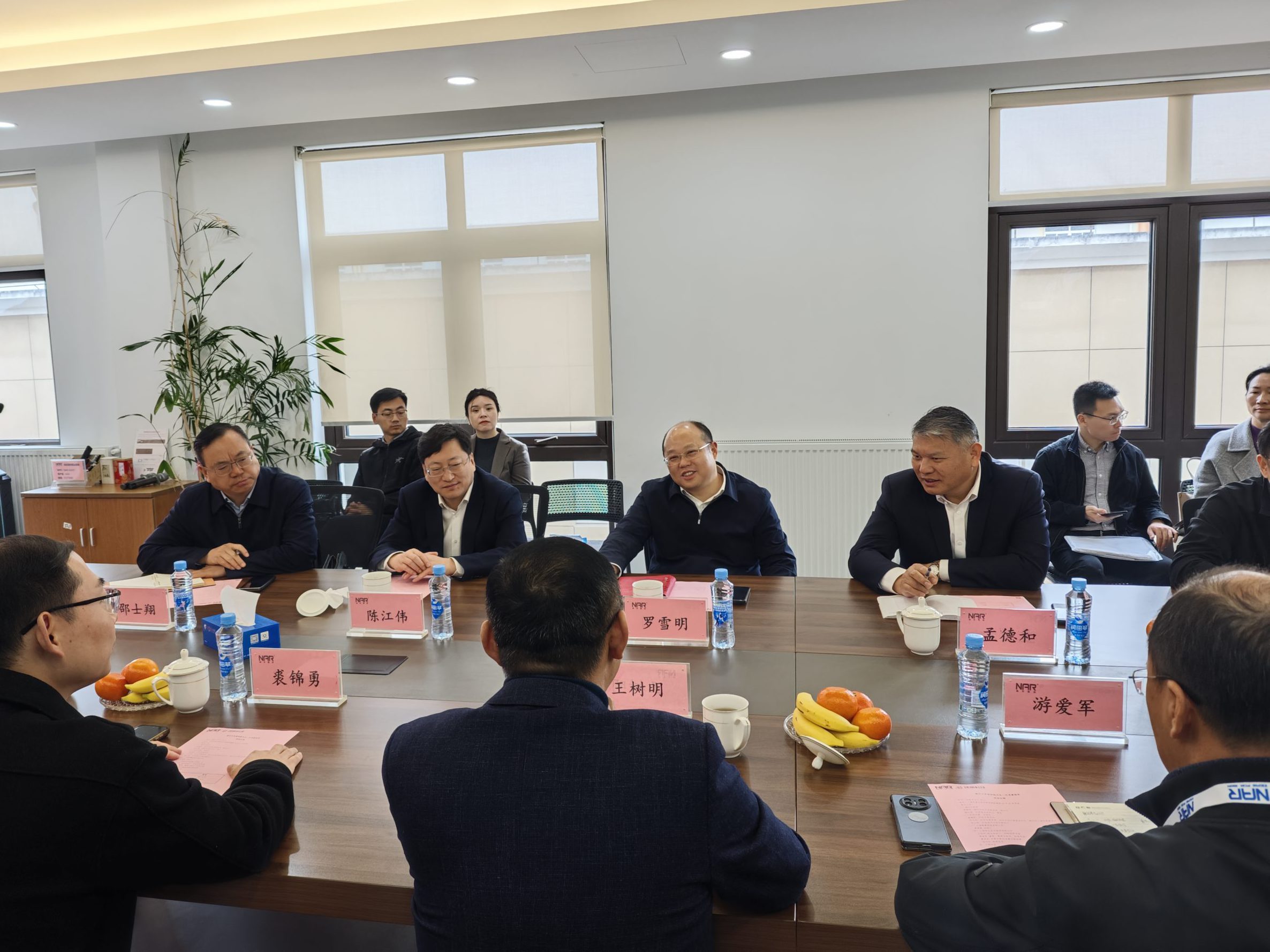 扬州市副市长罗雪明带队访问